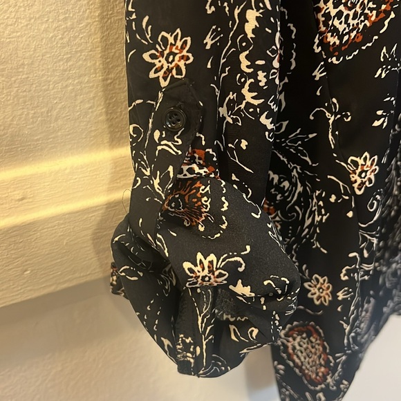 Ann Taylor blouse - Picture 3 of 4